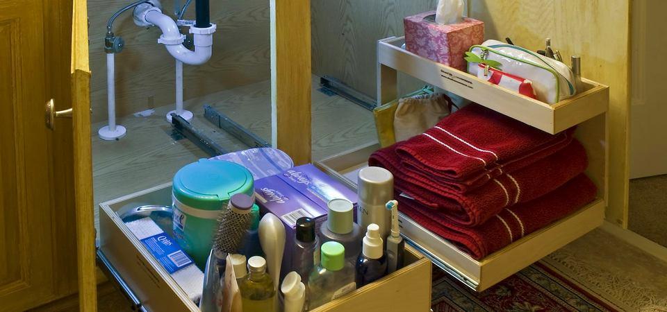 Удобная кухня: 5 идей и 40 примеров обустройства шкафа под раковиной