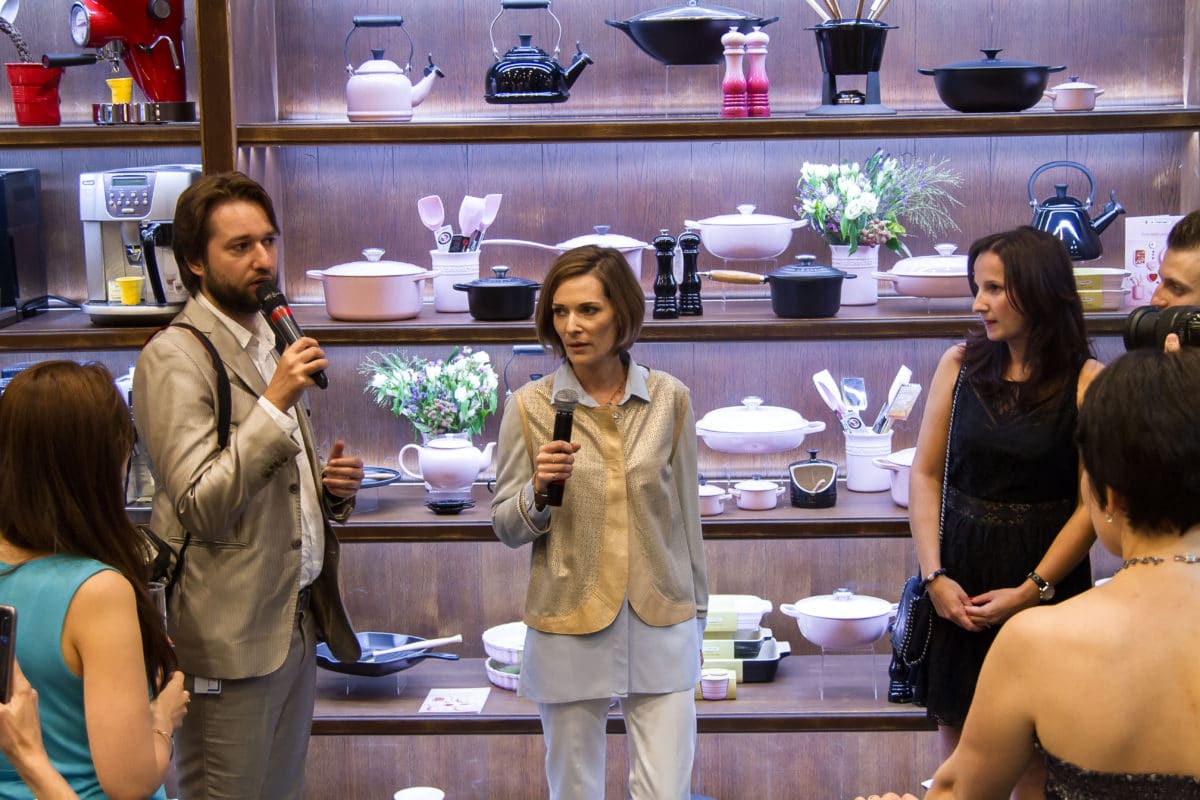 В «Шато де Вэссель» презентовали посуду премиального бренда Le Creuset