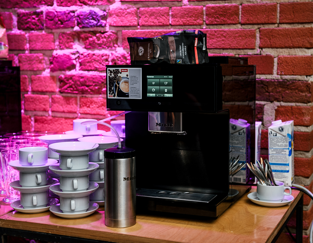Компания Miele устроила кулинарный поединок