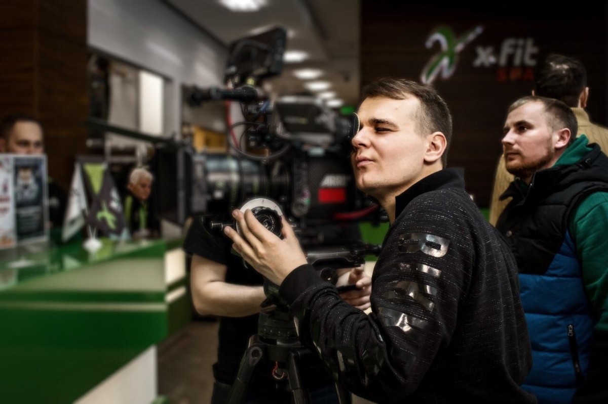 Как снимать интерьер на видео: 7 советов и примеров съёмки от профи