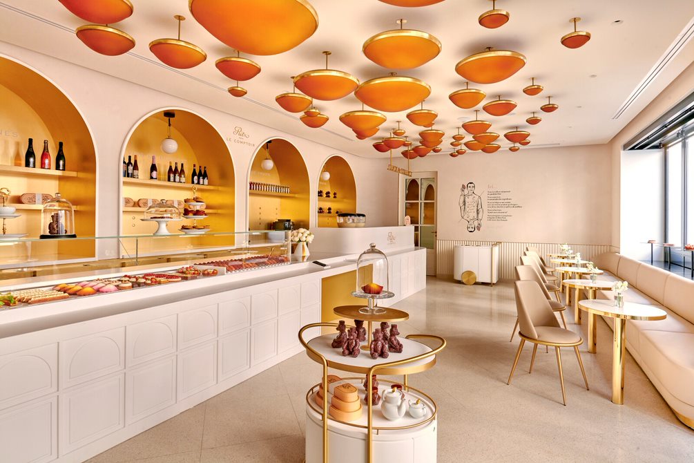 Отель Ritz Paris открыл бутик сладостей Ritz Paris Le Comptoir с отдельным входом