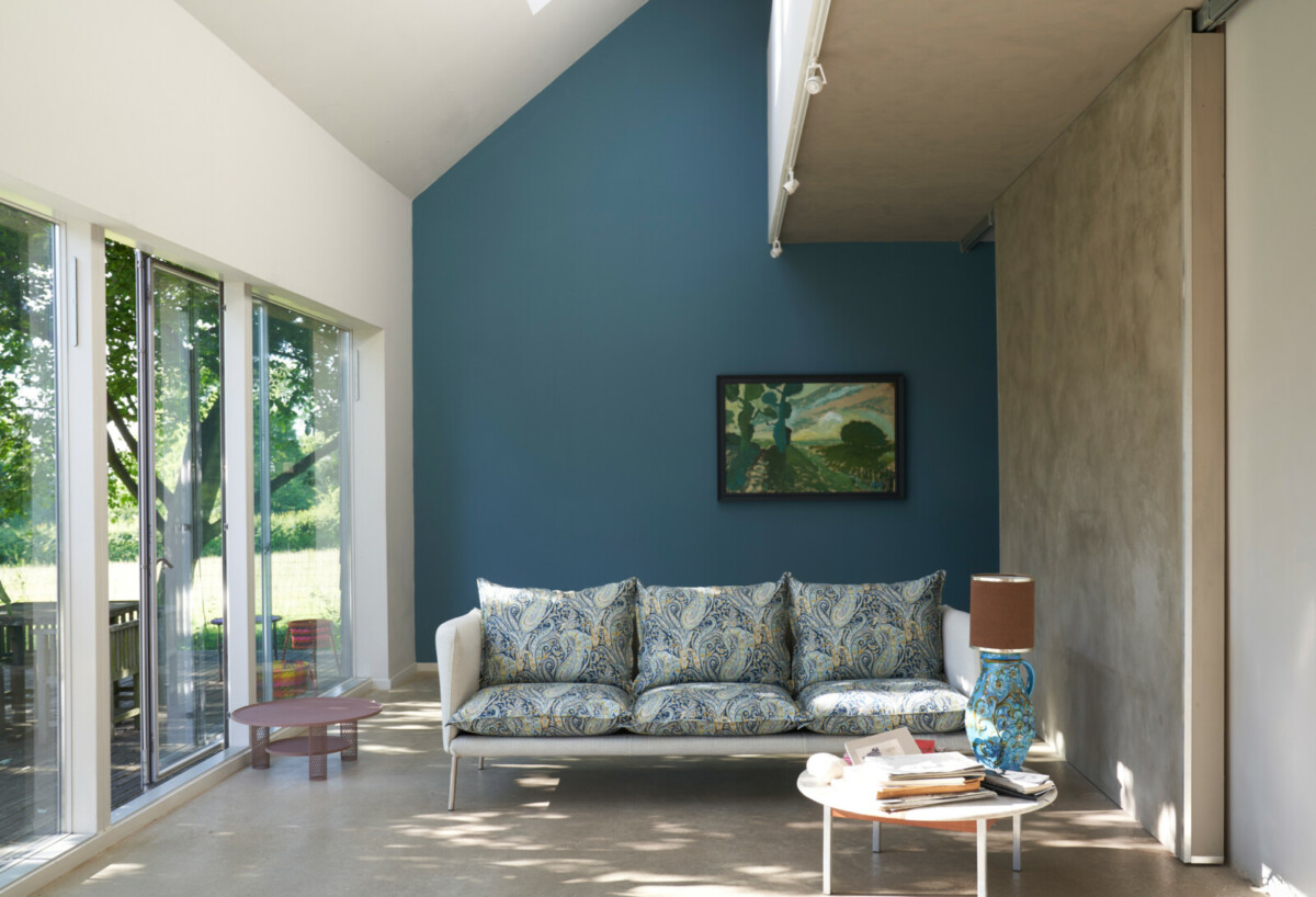 Бренд Farrow & Ball совместно с компанией Liberty презентовал новую коллекцию для интерьеров